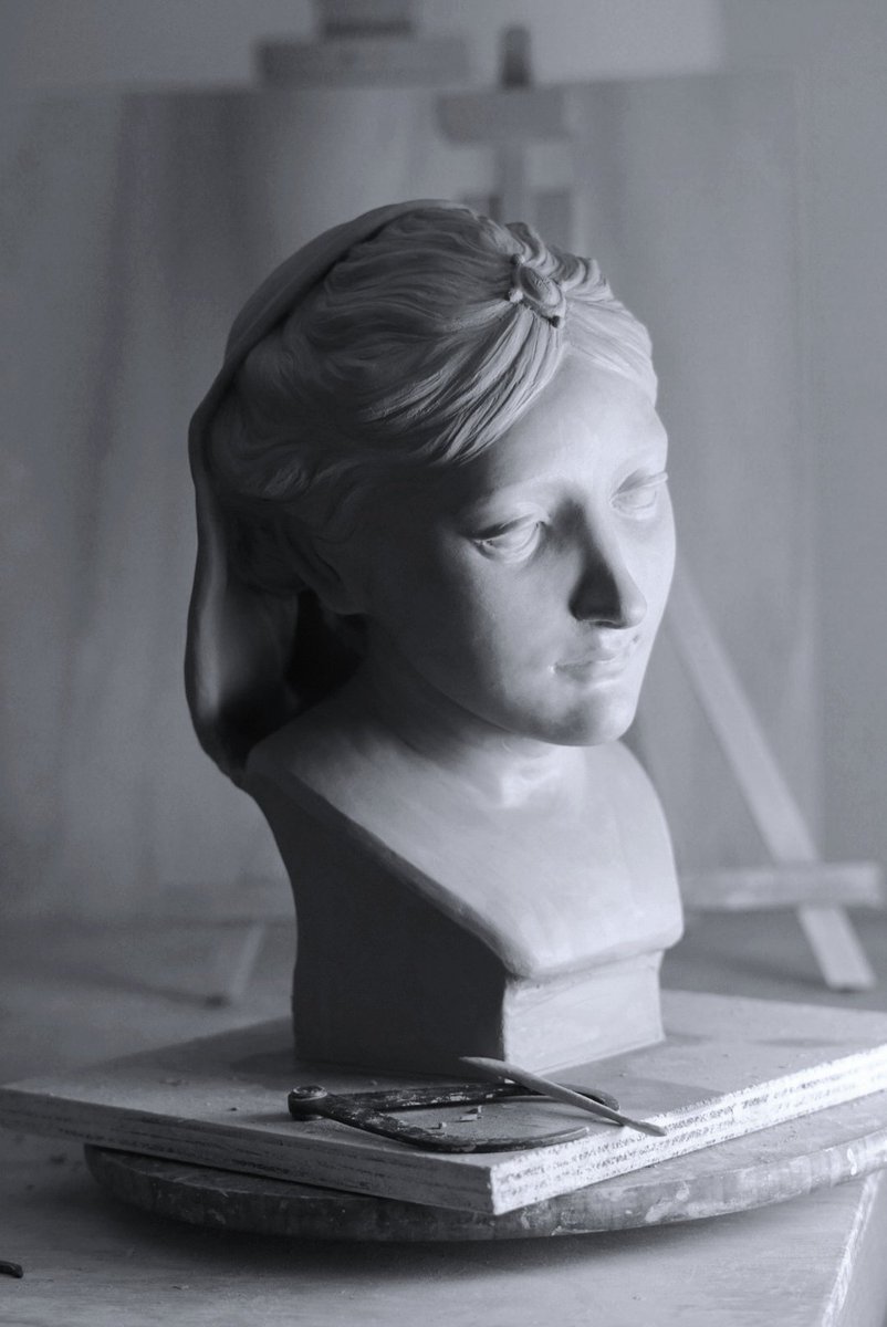 "Iphigenia", 2025

Sculpture commissioned by a client.