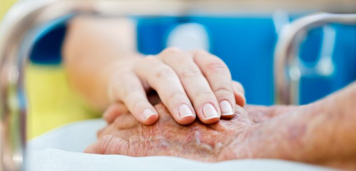 IFMiL_formacio's tweet image. ℹ️ 👉 𝗖𝗼𝗺𝗽𝗲𝘁𝗲𝗻𝗰𝗶𝗲𝘀 𝗶 𝗵𝗮𝗯𝗶𝗹𝗶𝘁𝗮𝘁𝘀 𝗽𝗲𝗿 𝗮 𝗹&apos;𝗲𝘅𝗲𝗿𝗰𝗶𝗰𝗶 𝗲𝗻 𝗹&apos;𝗮𝗺𝗯𝗶𝘁 𝗿𝗲𝘀𝗶𝗱𝗲𝗻𝗰𝗶𝗮𝗹

✴️ Per a metges que treballen en residències o centres de dia i professionals d&apos;AP implicats l&apos;atenció en aquests 

➕ INFO 👉 ifmil.com/ca/curs/120679…