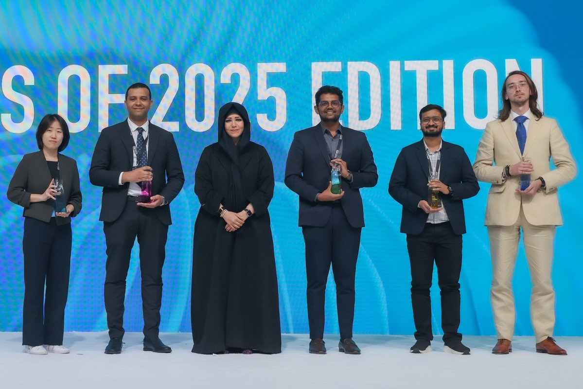 DubaiFuture's tweet image. 🏆 Life Resources: Plumesense AI, Queensland University of Technology, Australia  

🏆 Urban Society: Vocadian, Harvard University, United States

Each project reflects the power of human creativity and collaboration in driving meaningful impact.

#PrototypesForHumanity…