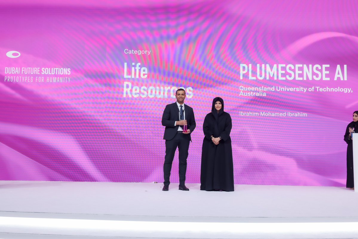 DubaiFuture's tweet image. 🏆 Life Resources: Plumesense AI, Queensland University of Technology, Australia  

🏆 Urban Society: Vocadian, Harvard University, United States

Each project reflects the power of human creativity and collaboration in driving meaningful impact.

#PrototypesForHumanity…