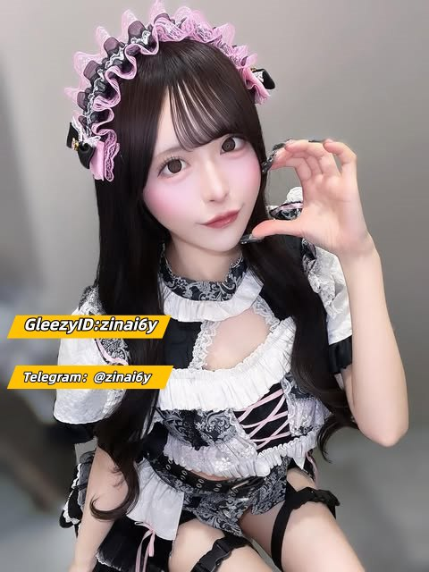 xinggu16's tweet photo. 名前：美桜（みお / Mio）

身長：160cm
体重：45kg
バスト：Cカップ
年齢：22歳

勤務時間：17:00〜00:00

コース料金：
・60分：¥70000
・120分：¥120000

甜美俏皮系の小可愛♡
笑起來有小梨渦，講話軟軟的，
是一種一看就覺得心情變好、很像初戀的那種女生 https://t.co/pnwTsjVPfw