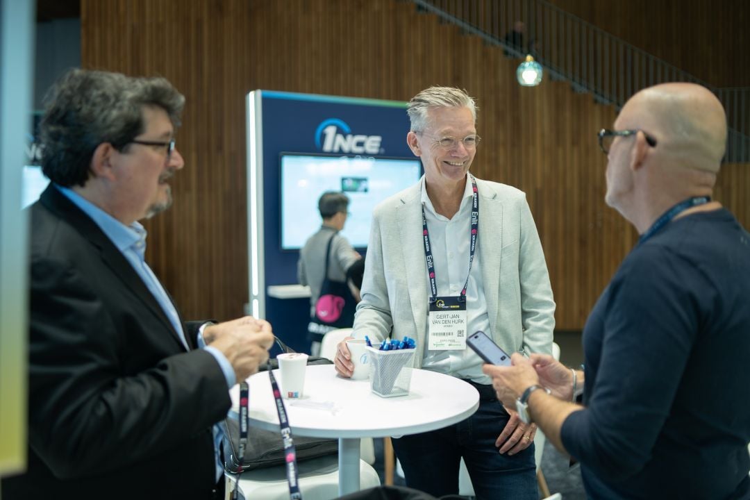1NCE_IoT's tweet image. Day 2 at @Enlit_Europe — come hang out with us at 📍Booth 1.B70!

☕ Coffee: 9:00–15:00
🍻 Happy Hour: 16:30–18:30

Great drinks, great conversations, and plenty to talk about in the world of IoT + energy.

#1NCE #EnergyTech #IoT #SmartUtilities #EnlitEurope