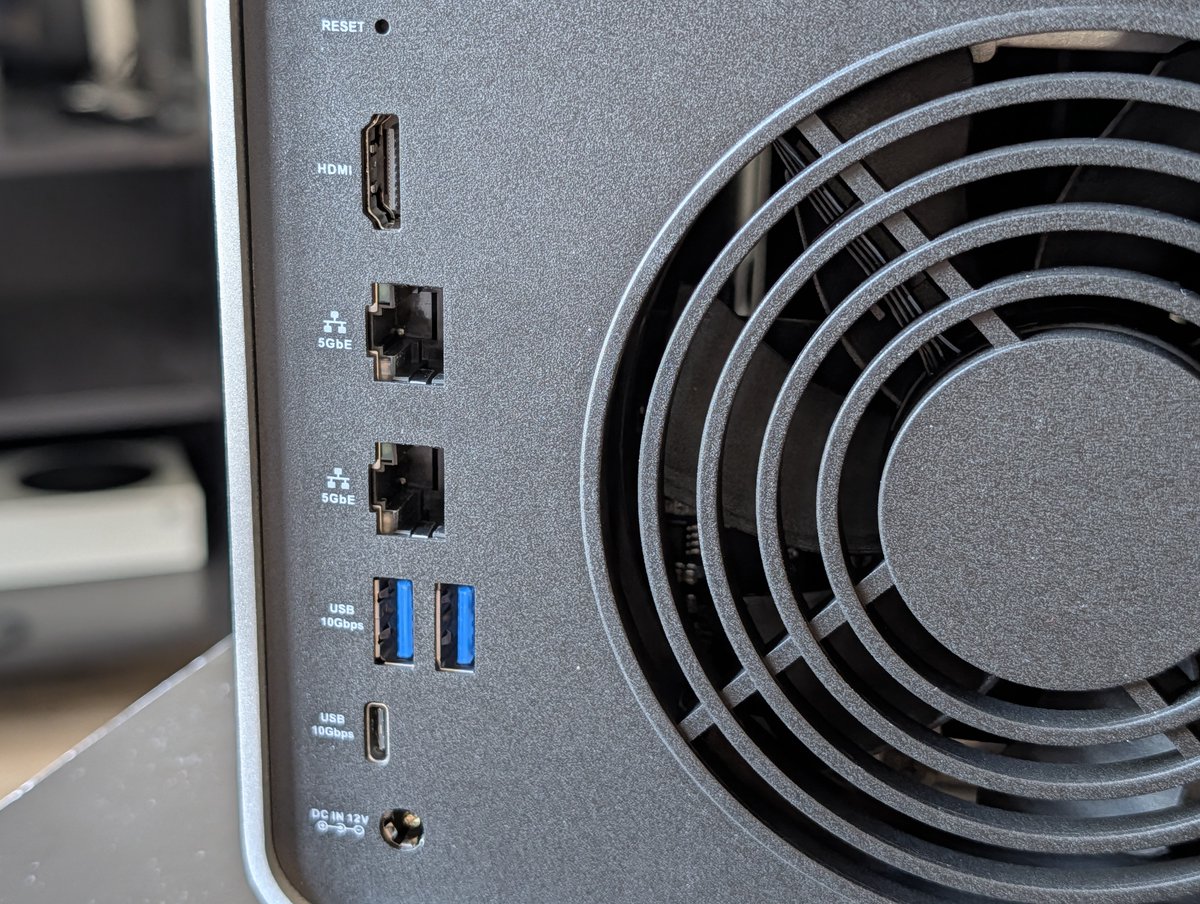 AndroidMT's tweet image. Test du TerraMaster F4-425 Plus : le NAS hybride qui redéfinit le milieu de gamme professionnel
android-mt.ouest-france.fr/appareil/test-…