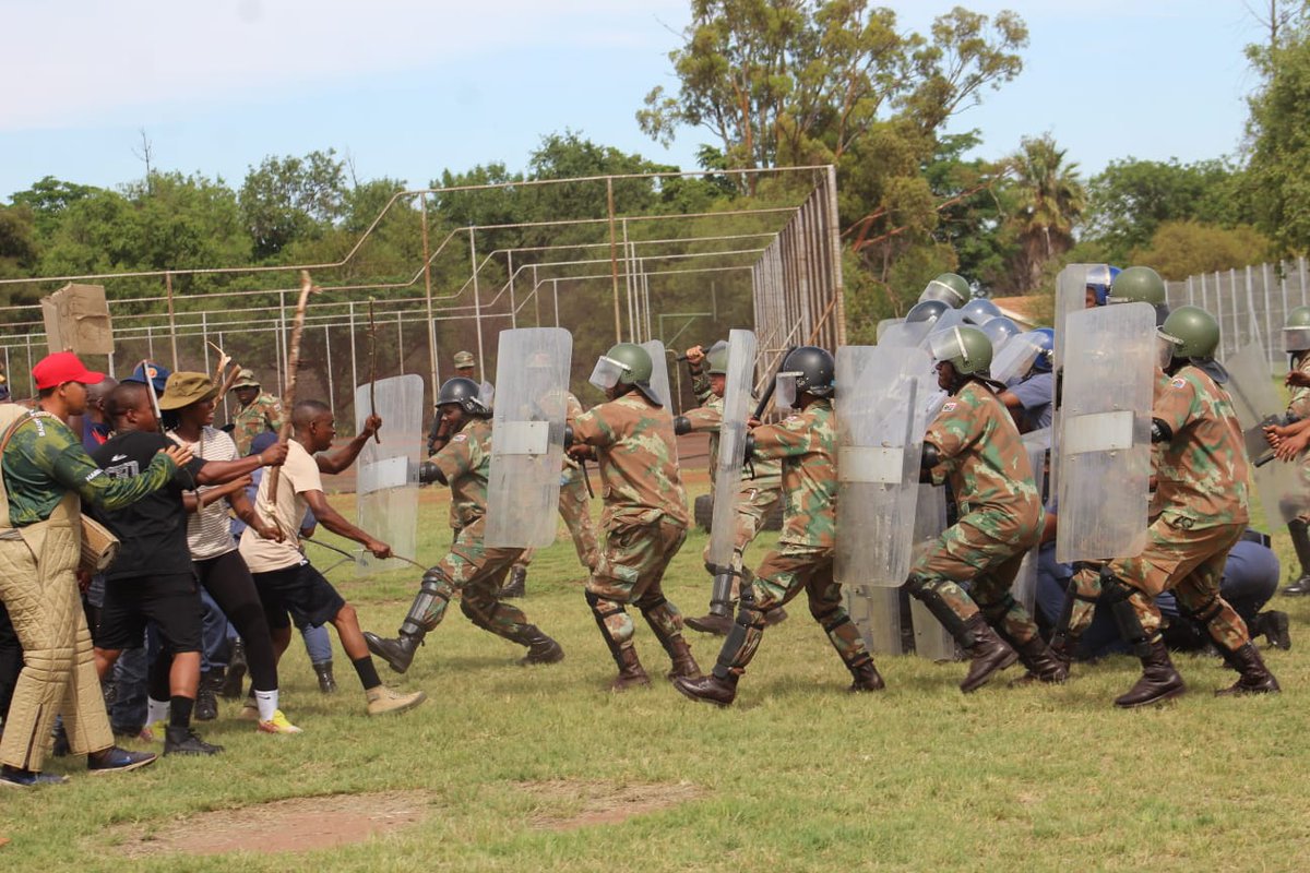 SANDF_ZA's tweet image. #SAArmy Article || Preparations for Exercise VUKUHLOME IV are ongoing, with intensive training for perfection.

facebook.com/share/p/1C1ETu…

#SANDF
#SAArmy
#PrideOfLions
#ExerciseVUKUHLOME_IV