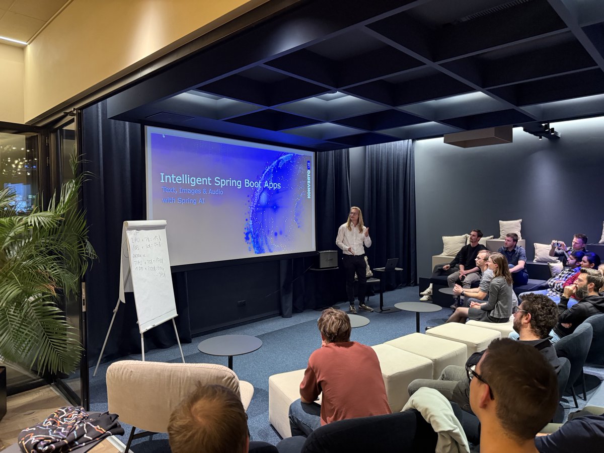 Last week was the 11th edition of our meetup. Thanks to ADDITIVE for hosting us. And special thanks to Mattia Mancina and Peter Unterthurner for the great talks at our last meetup event! 🎤🍻🍕

We look forward to seeing you at the next one!