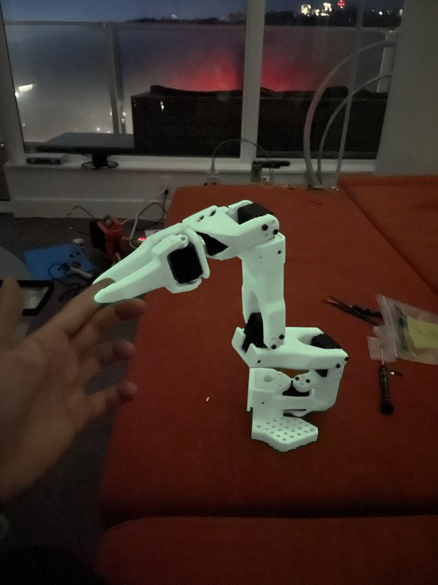 Shahvir Sarkary tweet media