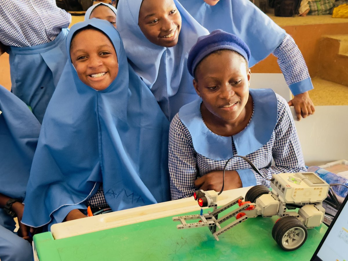 The Visiola Foundation tweet media