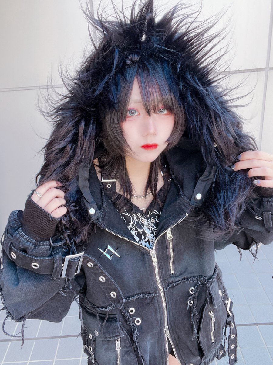 acro_harajuku's tweet image. 【AcroTokyo STAFF】

outer:REFLEM

inner：REFLEM

pants:REFLEM

#REFLEM
#アクロトーキョー。
#ラフォーレ原宿