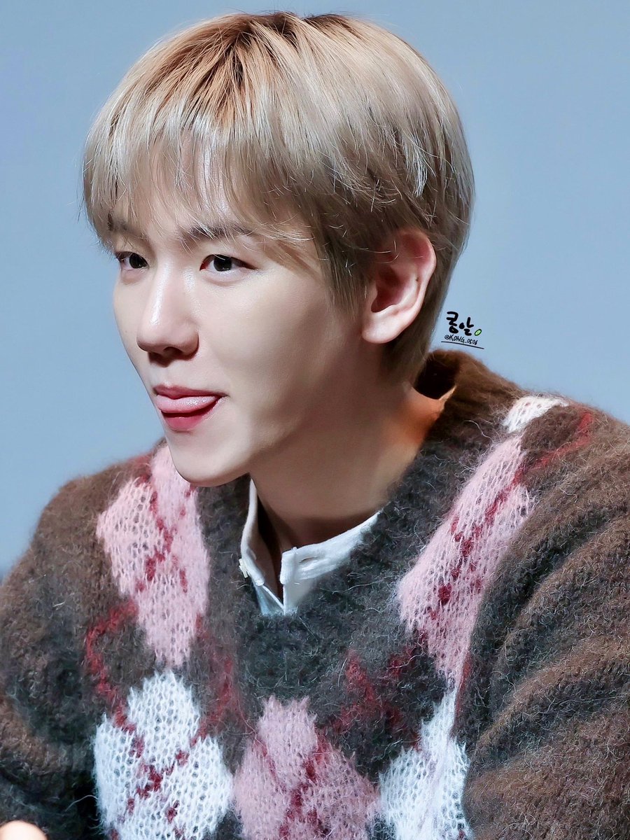 kong_0506's tweet image. 🤍 251111 제이제이뮤즈 대면팬싸 🖤

😯😛

#백현 #변백현 #BAEKHYUN #ベッキョン #伯贤
@B_hundred_Hyun #EssenceofReverie