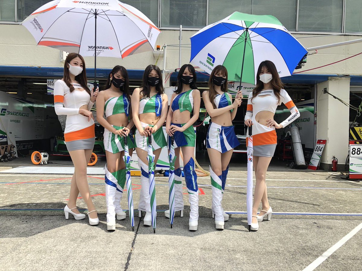 2021年コス着させていただきました!!!
って、わざわざ連絡くれたあーりん💚
すごく似合ってるよ✨

メッセージと一緒に懐かしい写真も
送ってきてくれたから載せちゃお🫶

1年間お疲れ様でした✨