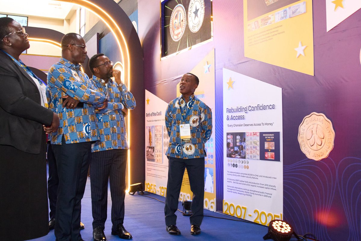 DrJPAsiama's tweet image. Yesterday, together with Currency Research and our international partners, we opened the Cedi@60 International Currency Conference. 
We were honoured to have H.E. @JDMahama , President of the Republic of Ghana, deliver the Keynote Address as we reflected on sixty years of the…