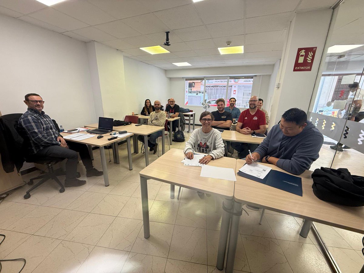 Ideas Seguridad Privada tweet media