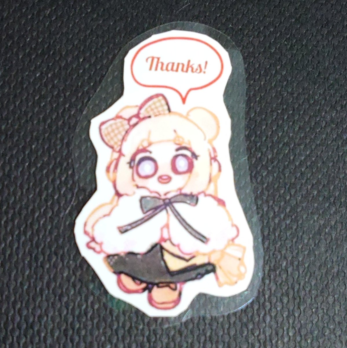 梱包に貼られていたぷにちゃんシール、可愛くて捨てるのは忍びなかったので隙間空いてたシール台紙に貼っといた（？）