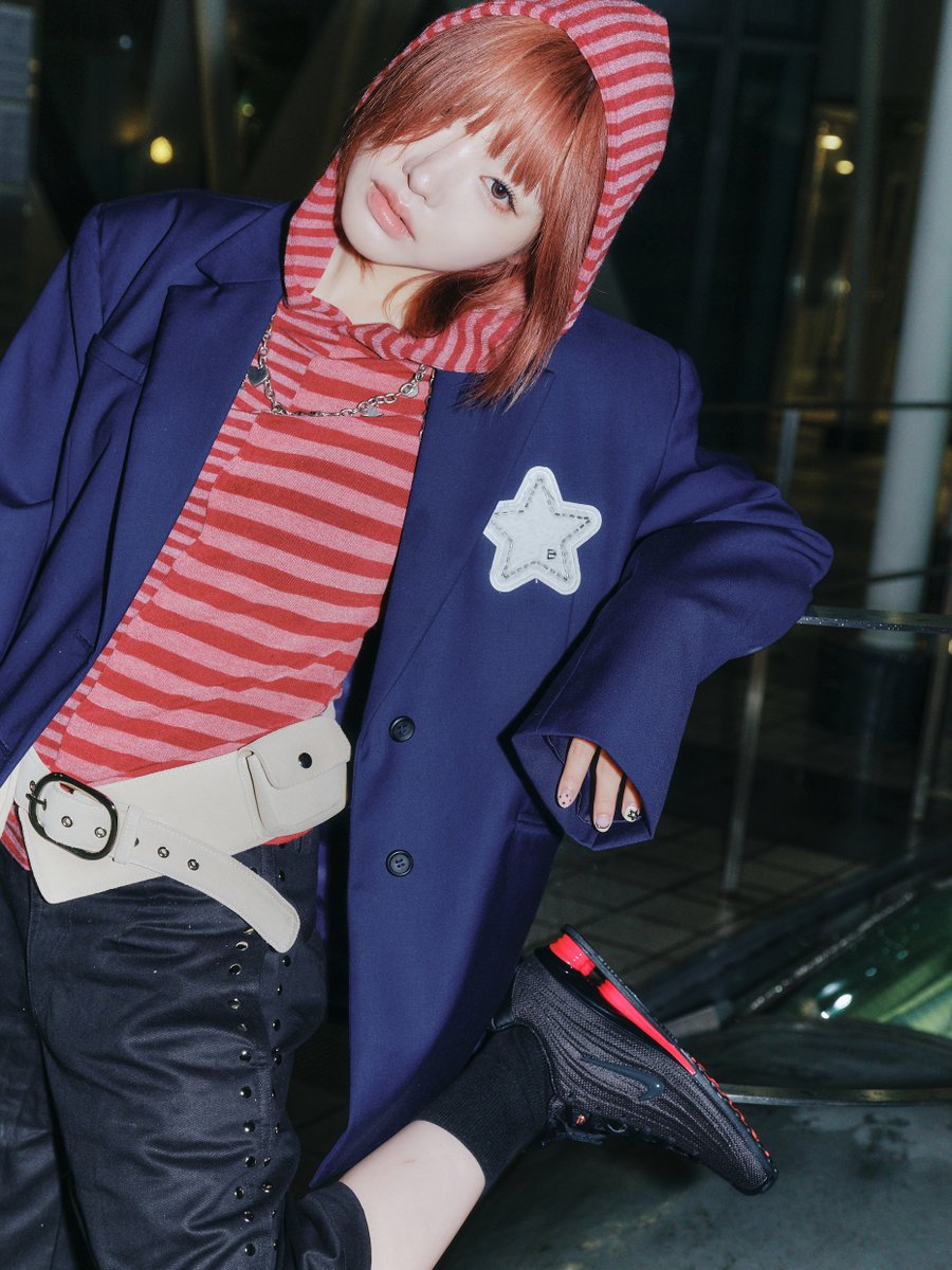 LiLi／クリエイター
droptokyo.com/freshsnaps/346…

SNS総フォロワー数150万人を超え、独自の感性とファッションセンスでZ世代を中心に支持を集めるクリエイター。CONOMI