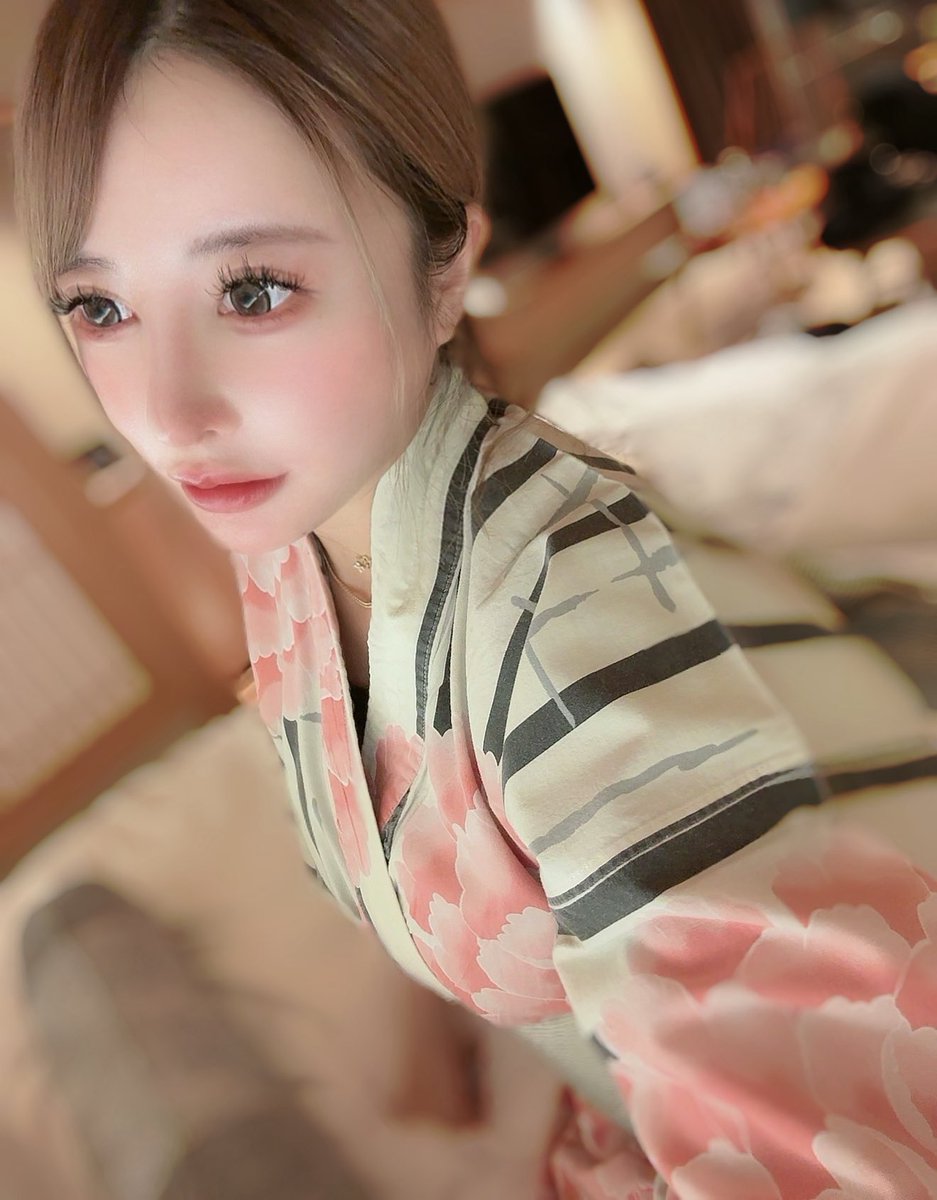 お風呂あがりのあやじゃん♨️ 新潟旅行満喫してます🍚🌾✨ あゆじゃん