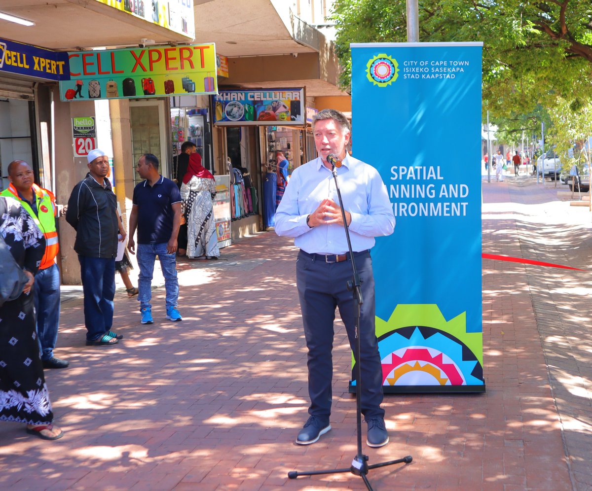 SomaliAssocSA's tweet image. Big strides for Bellville CBD! 🎉 Kruskal Avenue&apos;s upgraded public space is officially open. We were honoured to join Deputy Mayor Eddie Andrews, @VRCID, @GT_Partnership, and @CityofCT reps at the unveiling
#BellvilleCBD #KruskalAvenue #PublicSpaces #CapeTown