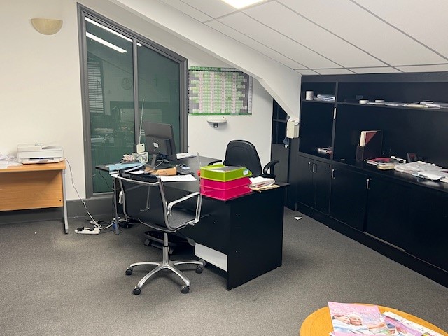 Hummerstone & Hawkins tweet media