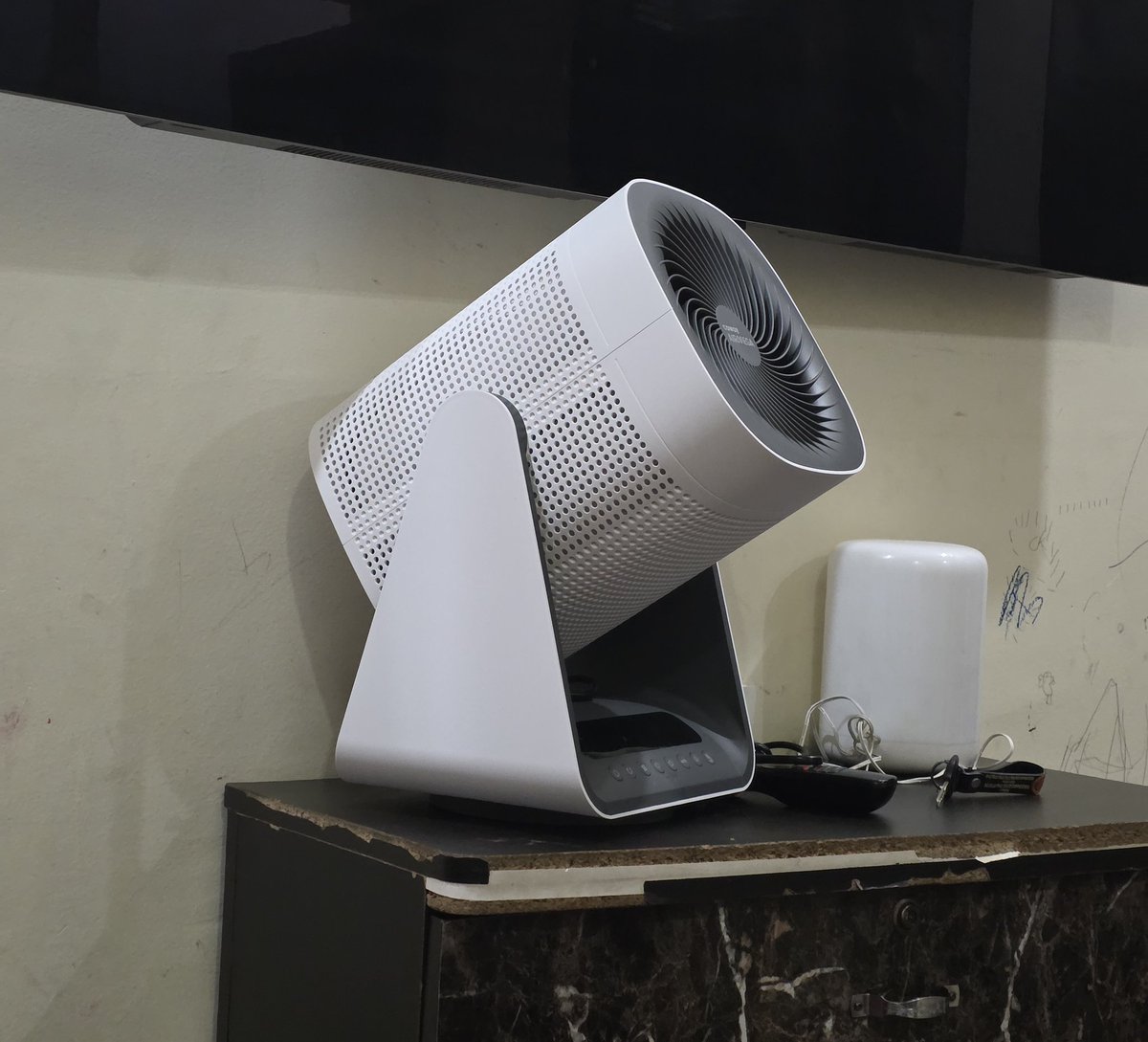 Trolling_isart's tweet image. Life is slightly better now.