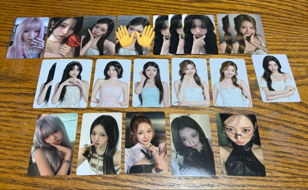 svt__ll6's tweet photo. BABYMONSTER ベビモン ポップアップ トレカ 交換

【譲】画像(アサ アヒョン ローラ パリタ ルカ)
【求】チキタ

22日名古屋会場手渡し or 郵送 でのお取引になります🕊️ https://t.co/vRgd1zV7rY
