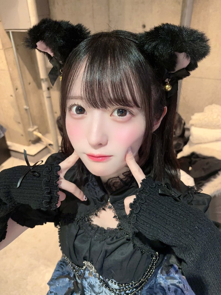 chimu_hamabe's tweet image. ほら ! カメラ構えてシャッター ! 📸