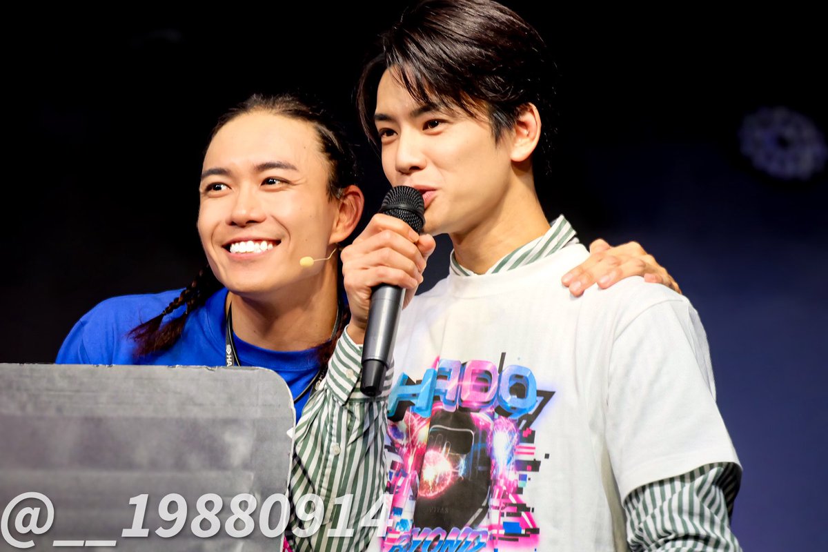 __19880914's tweet image. VITAS presents HADO ACTORS AUTUM CUP 2025

先代盛り上げたで賞の秋沢さんと
今回の盛り上げたで賞の木村さん🏅✧*｡

 #木村優良  #秋沢健太朗  #HADO  #VITAS 
 @teyanday_MK @de___javu