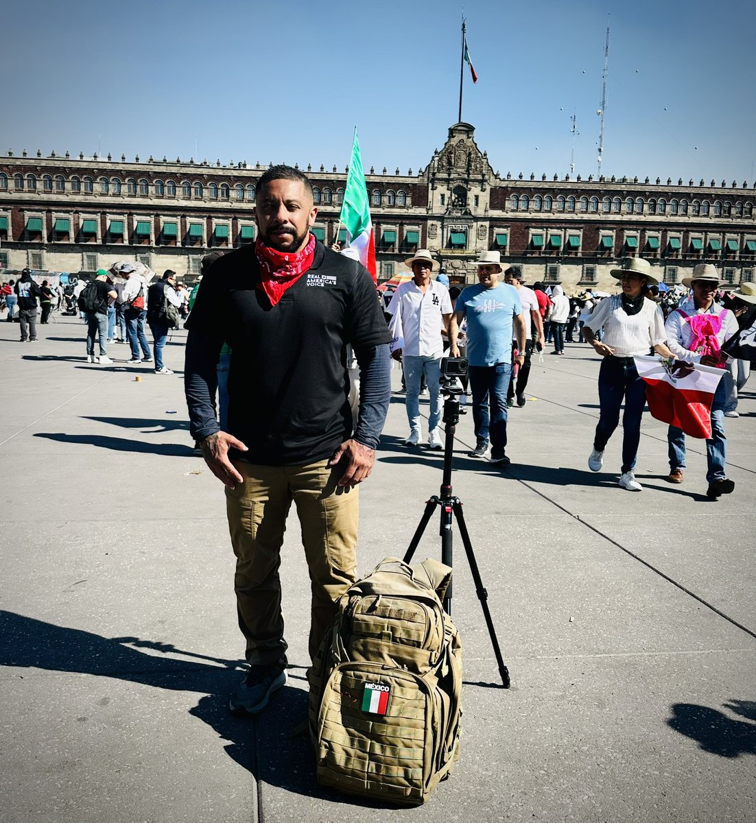 Nos vemos pronto Ciudad de México!

Que cobertura! Hemos estado en la Guerra en la franja de Israel muy cerca de la franja de Gaza, frontera con el Líbano, entre misiles detonaciones, franja con Siria, guerra en Ucrania Franja con Rusia y hemos transitado cuatro veces la