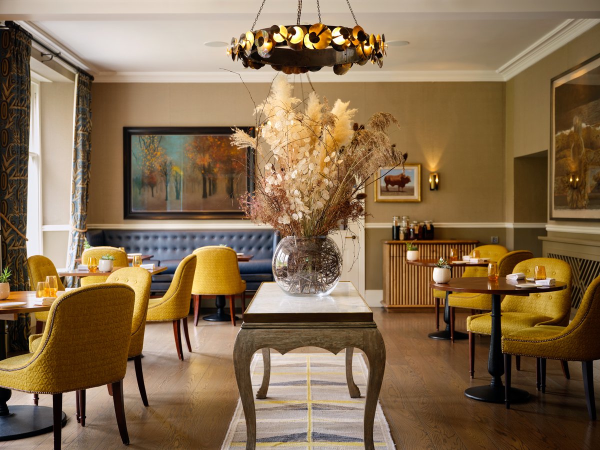 #Autumn in <a href="/LakesCumbria/">Visit Lake District, Cumbria</a> is for slowing down and savouring every moment. Enjoy a cosy Dinner, Bed &amp; Breakfast at #LinthwaiteHouse, seasonal dishes at #Henrock by <a href="/simon_rogan/">Simon Rogan</a> MBE, luxury rooms, and crisp autumn mornings: bit.ly/483S1tF