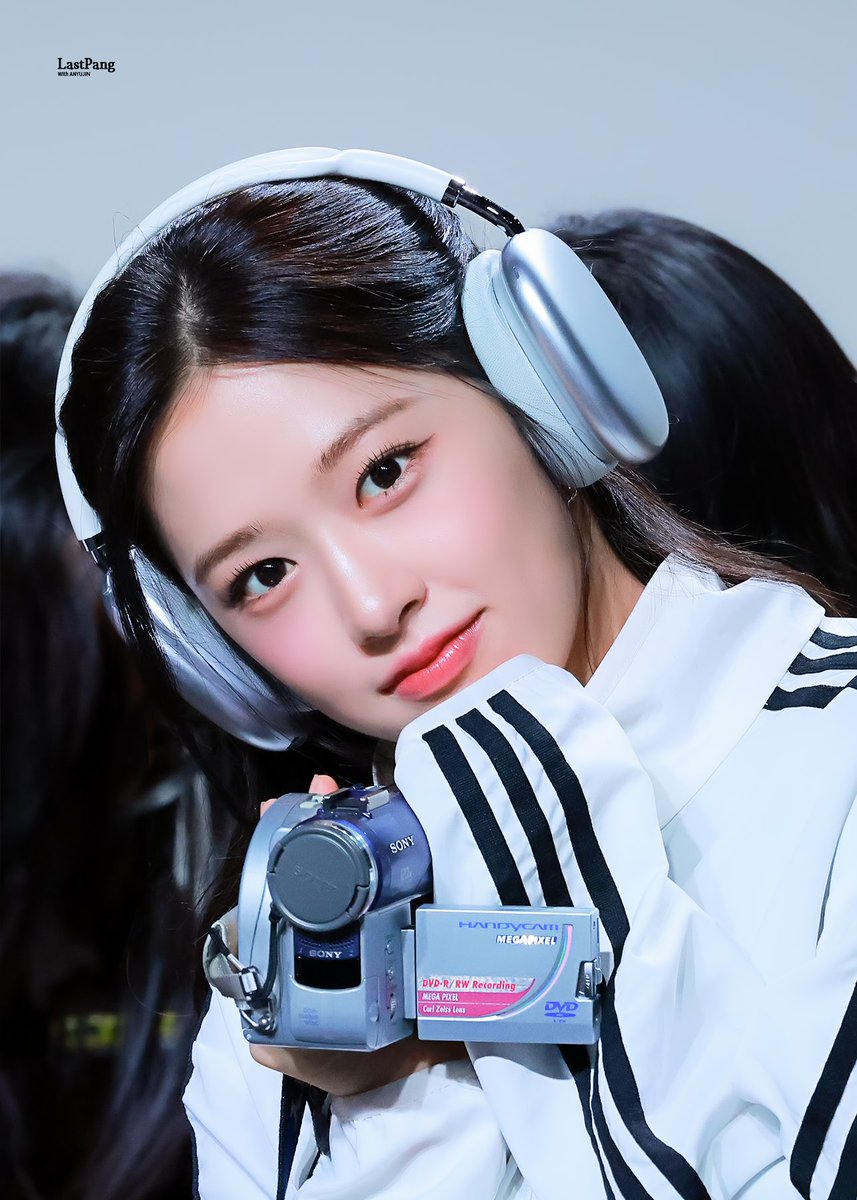 20251116 
#아이브 #IVE #안유진 #AnYujin #유진 #Yujin