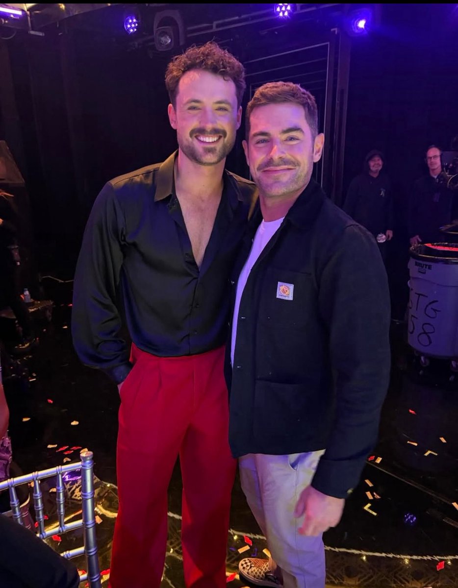 LagunaBiotchIG's tweet image. Just call me Belly