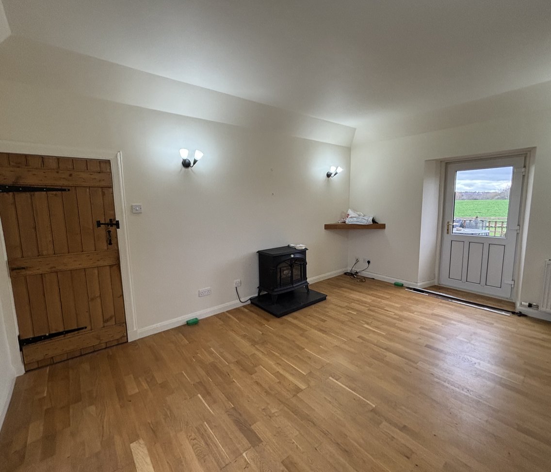 🏡 TO LET: Three-bedroom farmhouse set in a peaceful rural location 🏡

📍Oatslie Farm, Oatslie Road, Roslin, EH25 9QN.

Rent: £1500 pcm

🔗 loom.ly/Oi2cN-A

✉️M.Murphy@edwin-thompson.co.uk
📞 017687 72988