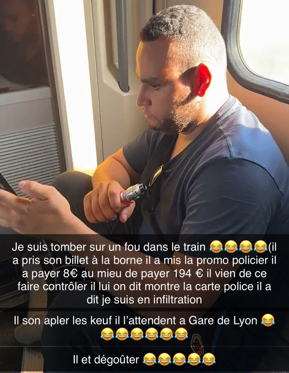 Ce snap faut voir comment je pleure de rire quand je le vois