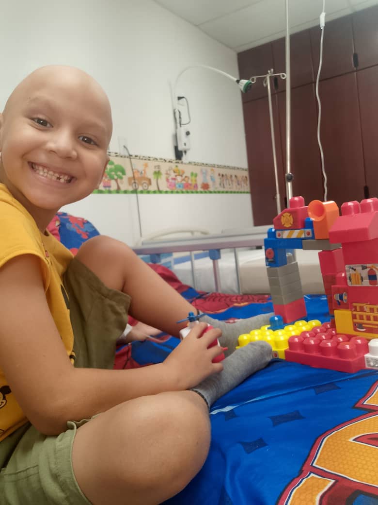 MamaLisVzla's tweet image. Richard necesita que lo ayudemos con una tomografía que necesita. El costo es $190, nos faltan $90. Se le debe hacer a más tardar el viernes para que pueda viajar a su chequeo en Caracas el lunes.  
A continuación dejo los datos para apoyarlo 👇🏻
Pago móvil Vzla…