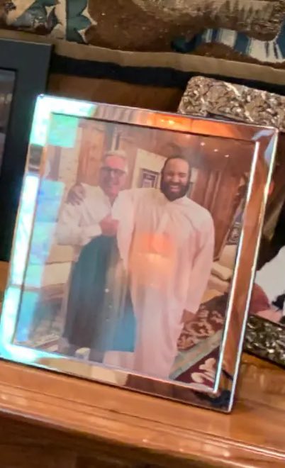 AliAlAhmed_en's tweet image. Yesterday the #EpsteinClub met at @WhiteHouse grounds. #sharedvalues