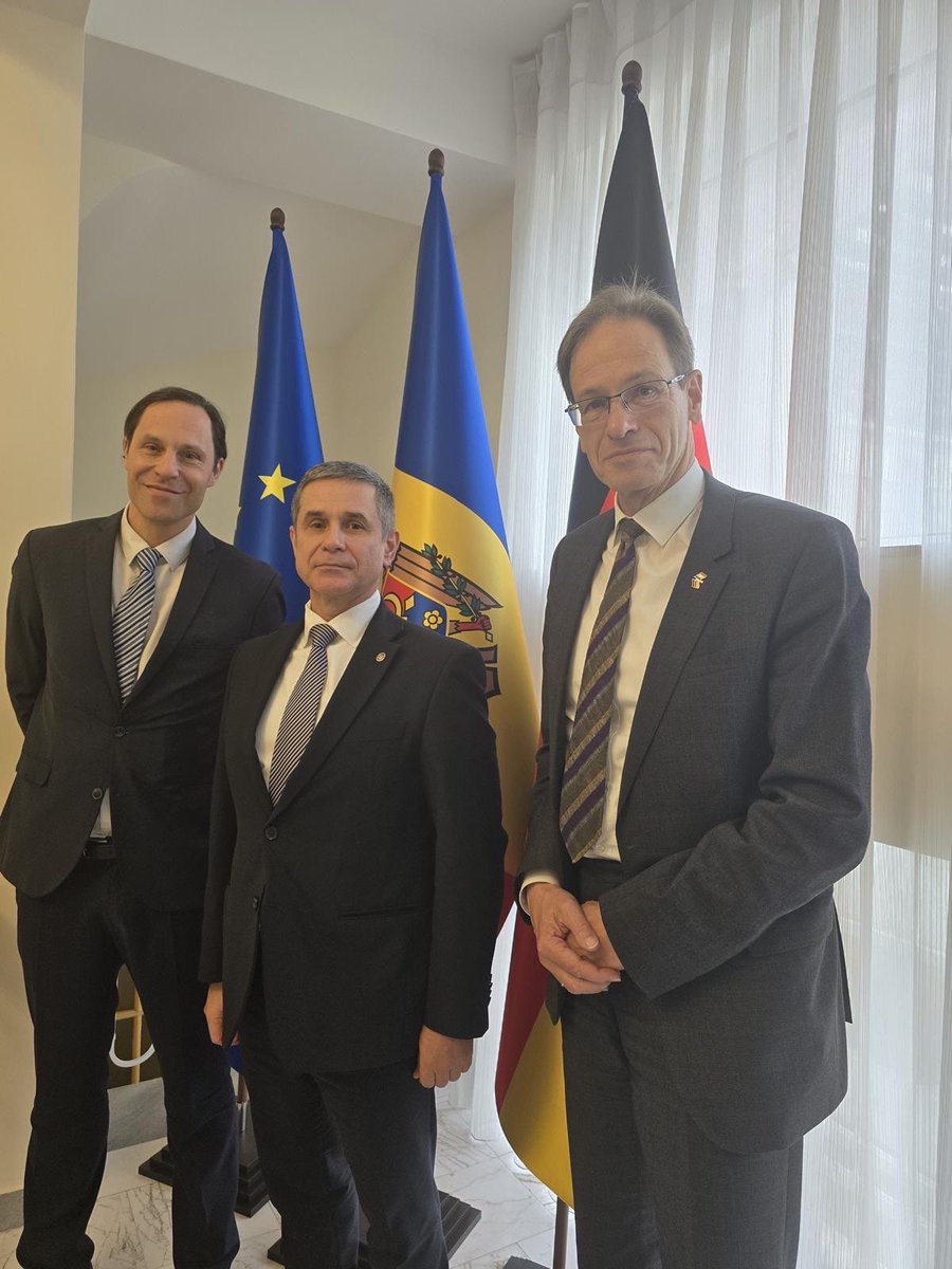 Thank you <a href="/MD_NationalArmy/">Ministerul Apararii</a> for the productive exchange! Security &amp; defence are an integral part of 🇲🇩 cooperation with the EU and Germany. We keep being committed to the modernization efforts of Moldova’s Armed Forces, especially through the European Peace Facility!