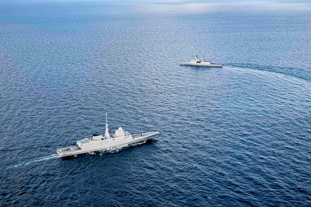 Cecmed_Off's tweet photo. 📍 Méditerranée | Fin de phase d’entraînement pour #CHEBEC 25 ⚓🇫🇷🇲🇦
🌊 Après plusieurs jours intenses, les frégates française et marocaine achèvent la phase en mer. Manœuvres conjointes, entraînements aéromaritimes, exercices tactiques et lutte ASM ont rythmé l’entraînement. https://t.co/yHjFwhoF4B