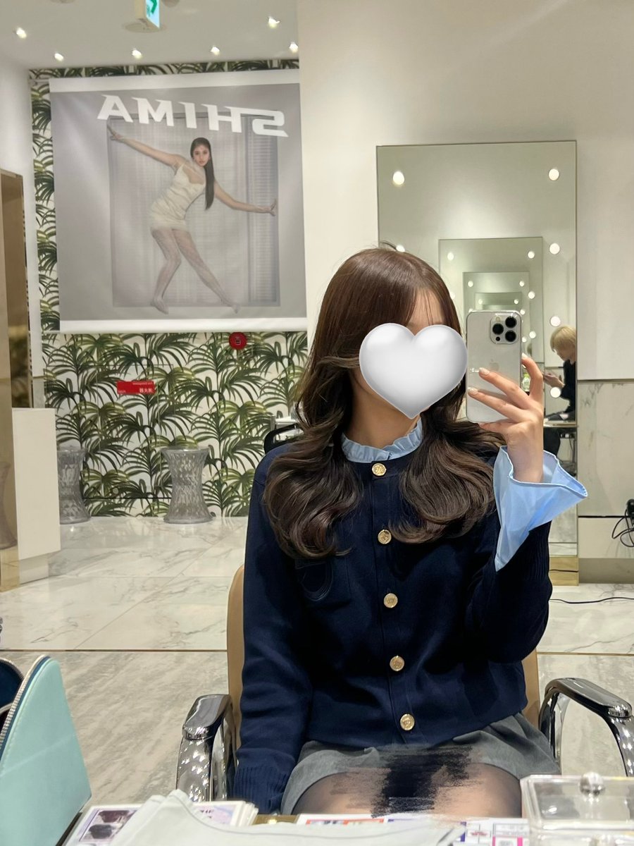 旅行前にカラーとトリートメントしてもらった🤍そして新しく下ろしたトップスが可愛すぎる #eimyistoire  #gift #ニットカーディガン