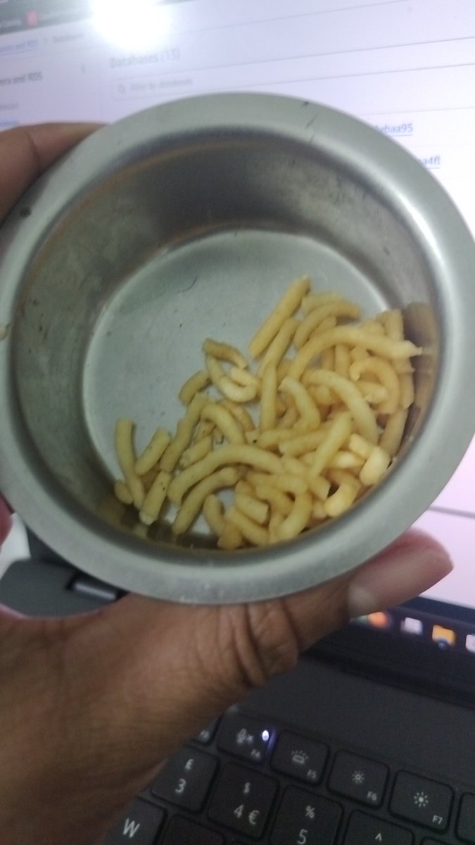 tweet2api's tweet image. 