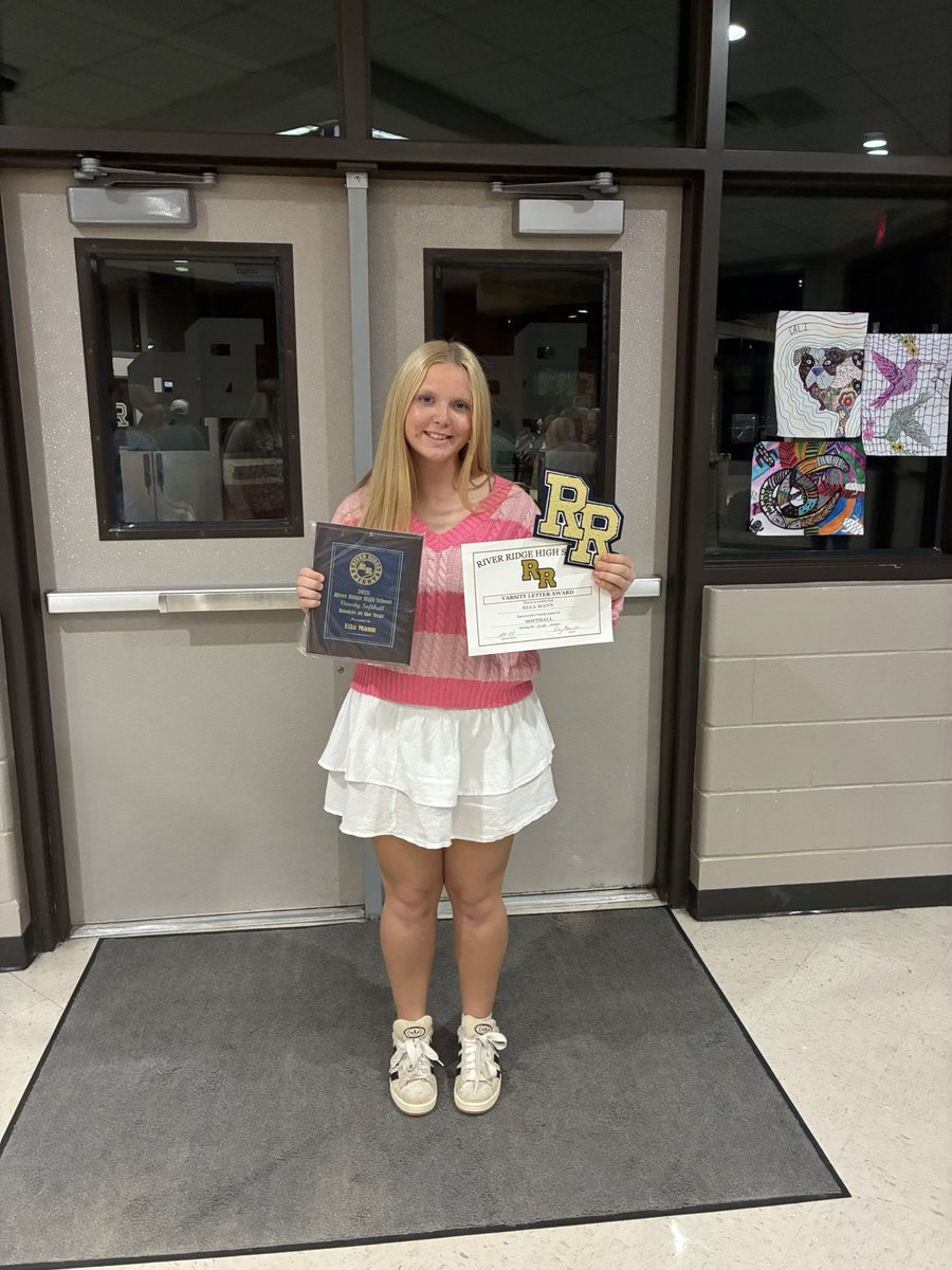 Ellasyn Mann tweet media