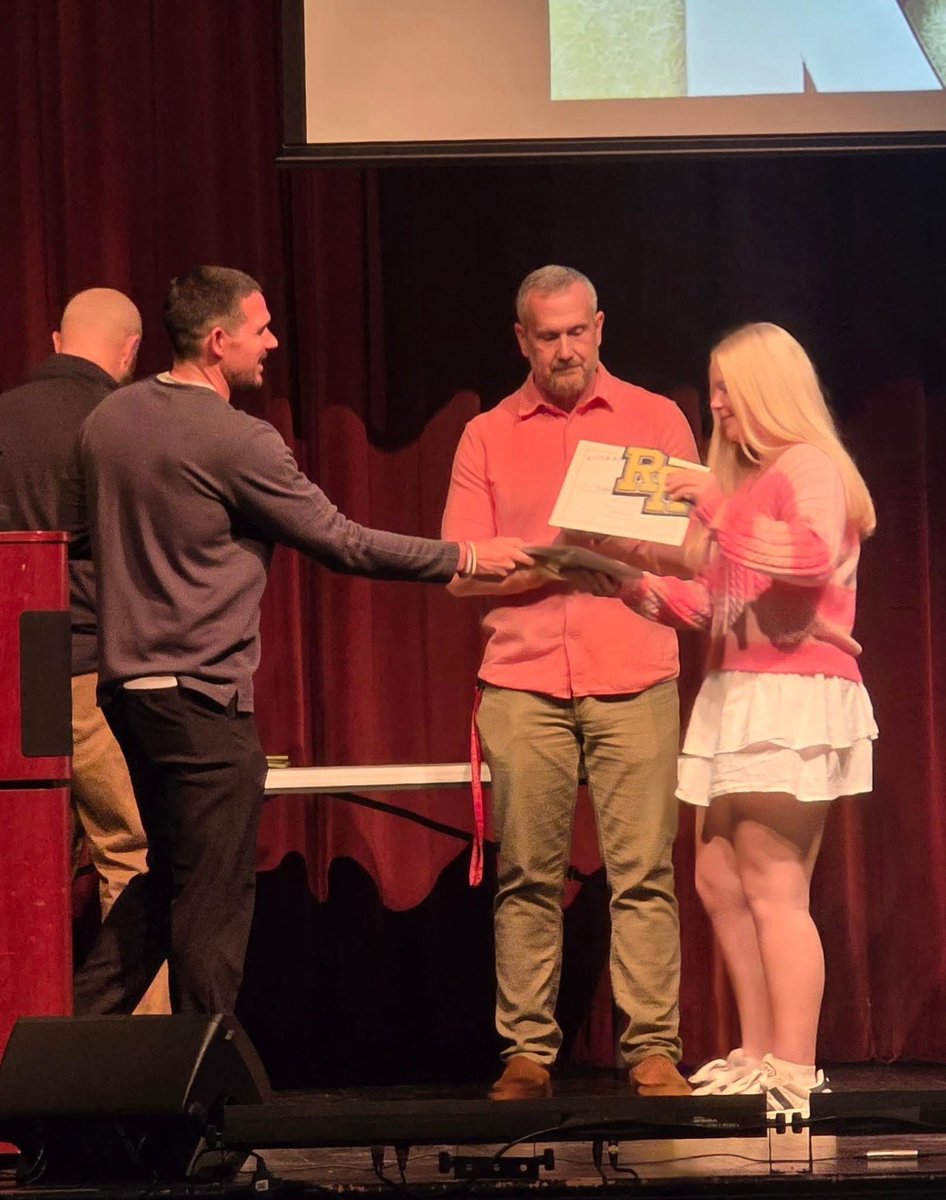 Ellasyn Mann tweet media