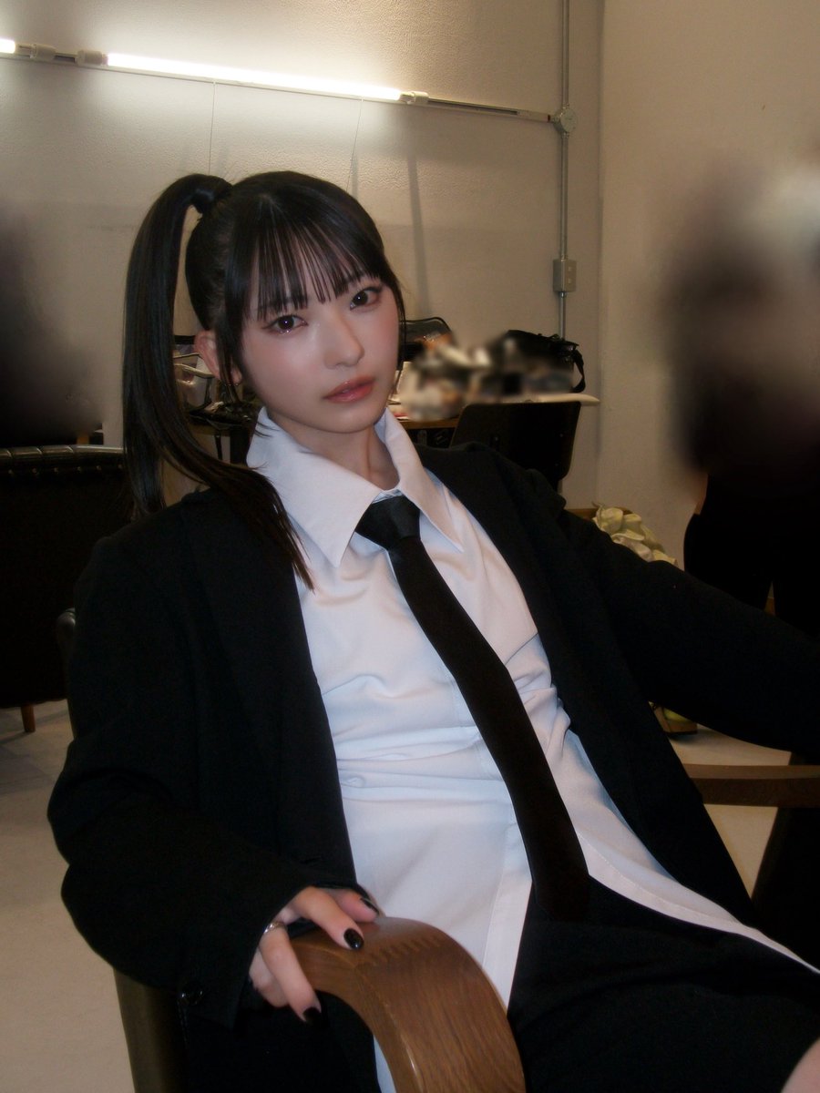 nagata_shiori_'s tweet image. クールな感じ◼️
 #ノイミー