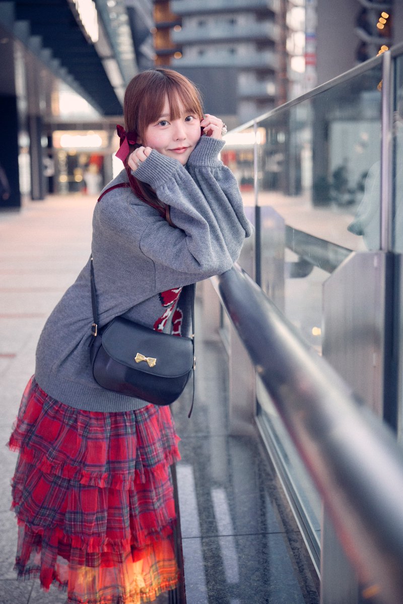 ma122stagram's tweet image. 夢眠ゆめ(@yumenemu_yume)さん
夕暮れガラスデッキ
#夢眠ゆめ
#femto_pc
#femto_street