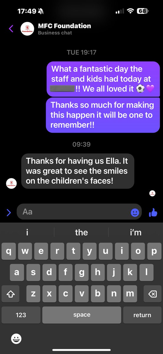 ellahedgerr's tweet image. A year ago today, we had Michael Carrick and Sky Sports come to my work😆 an unforgettable experience, he was up to our school ceiling haha didn’t realise how tall he was ! #UTB #MFC