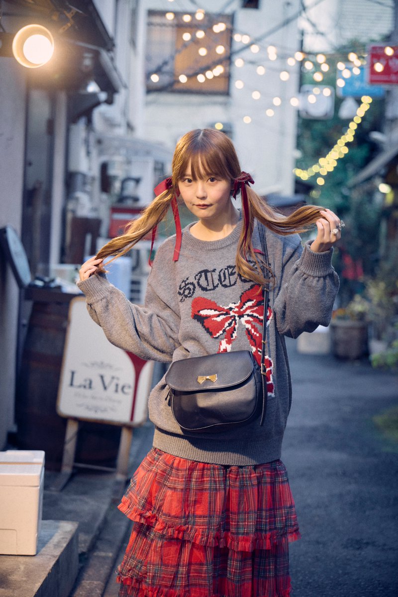 ma122stagram's tweet image. 夢眠ゆめ(@yumenemu_yume)さん 
小さな灯りに照らされた路地
#夢眠ゆめ 
#femto_pc 
#femto_street