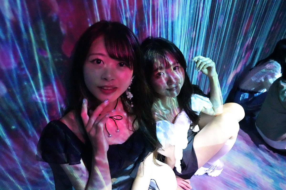 K70_55's tweet image. ペア撮⑮20250927(#teamLabBorderless)
#たんたん さん(@tantan8_rcc)
#Cocoa さん(@Cocoa__0922)

まだまだ続くよ💦

SONY α6700
Tokina atx-m 11-18mm F2.8 WE

#ピントの合ってない写真もいい写真😅
#チームラボボーダレス