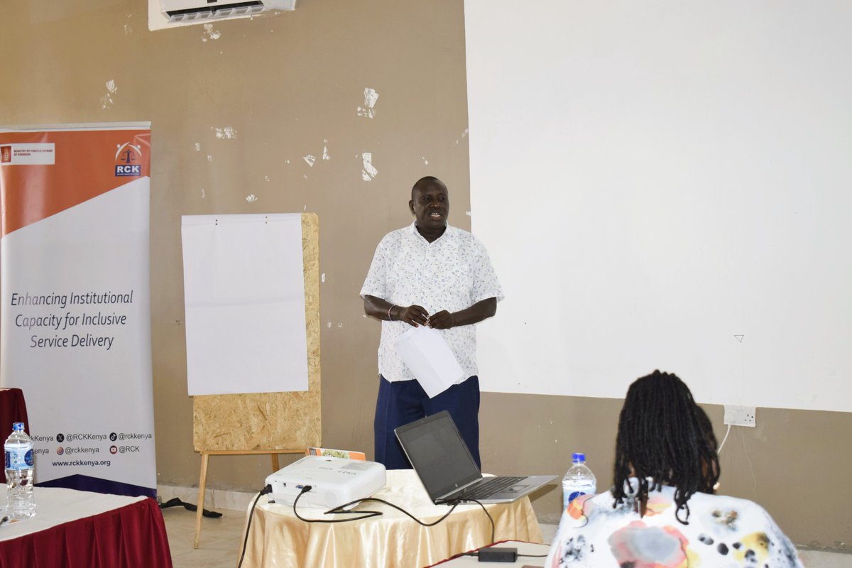 RCKKenya's tweet image. In Turkana, where host communities and refugee families together, the decisions made in county offices play an important role in ensuring everyone can access services with dignity. @RCKKenya in partnership with @denmarkinkenya  under the Inclusive Refugee Response Programme…