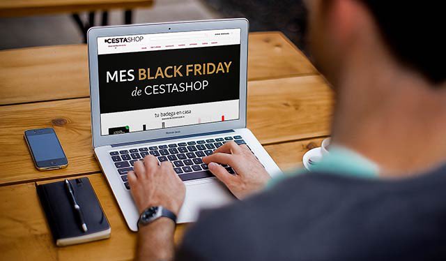 Comprar en #BlackFriday es ya toda una tradición.
Pero, ¿cómo hacerlo con todas las garantías? 
Aquí tienes las claves imprescindibles.¡Toma nota! 🛒
cestashop.com/blog/hacer-una…
#FelizMiercoles #Winelover #Vino #Wine #TuBodegaEnCasa