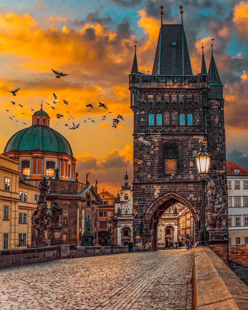 Charles Bridge, Prague