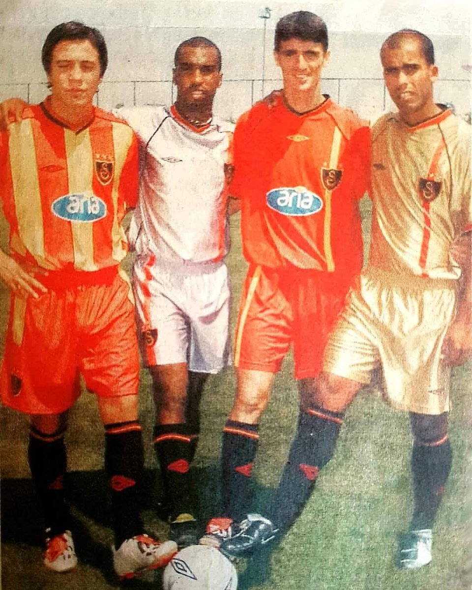 📸Eski Oyuncularımızı Hatırlayan Galatasaray'lılar Çıkarmı Acaba 🤔

Fovori Forman Hangisi?