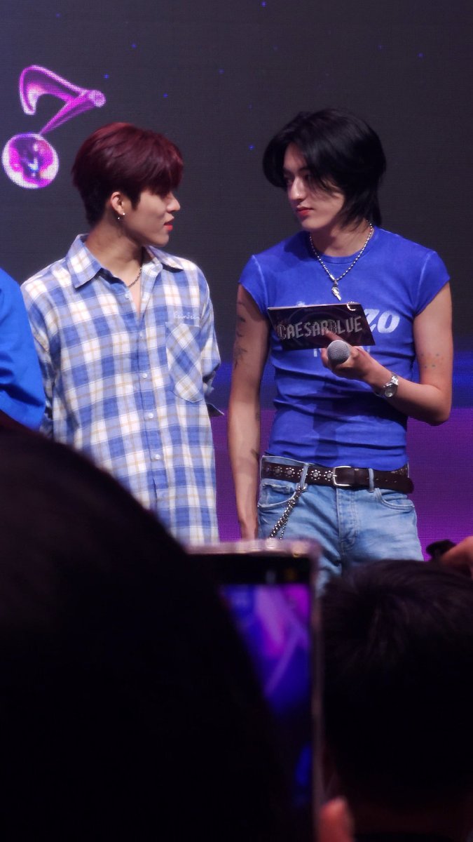 bemyybbh's tweet image. แล้วเลื่อนไปเจอรูปนี้ 🫠🫠🫠🫠🫠