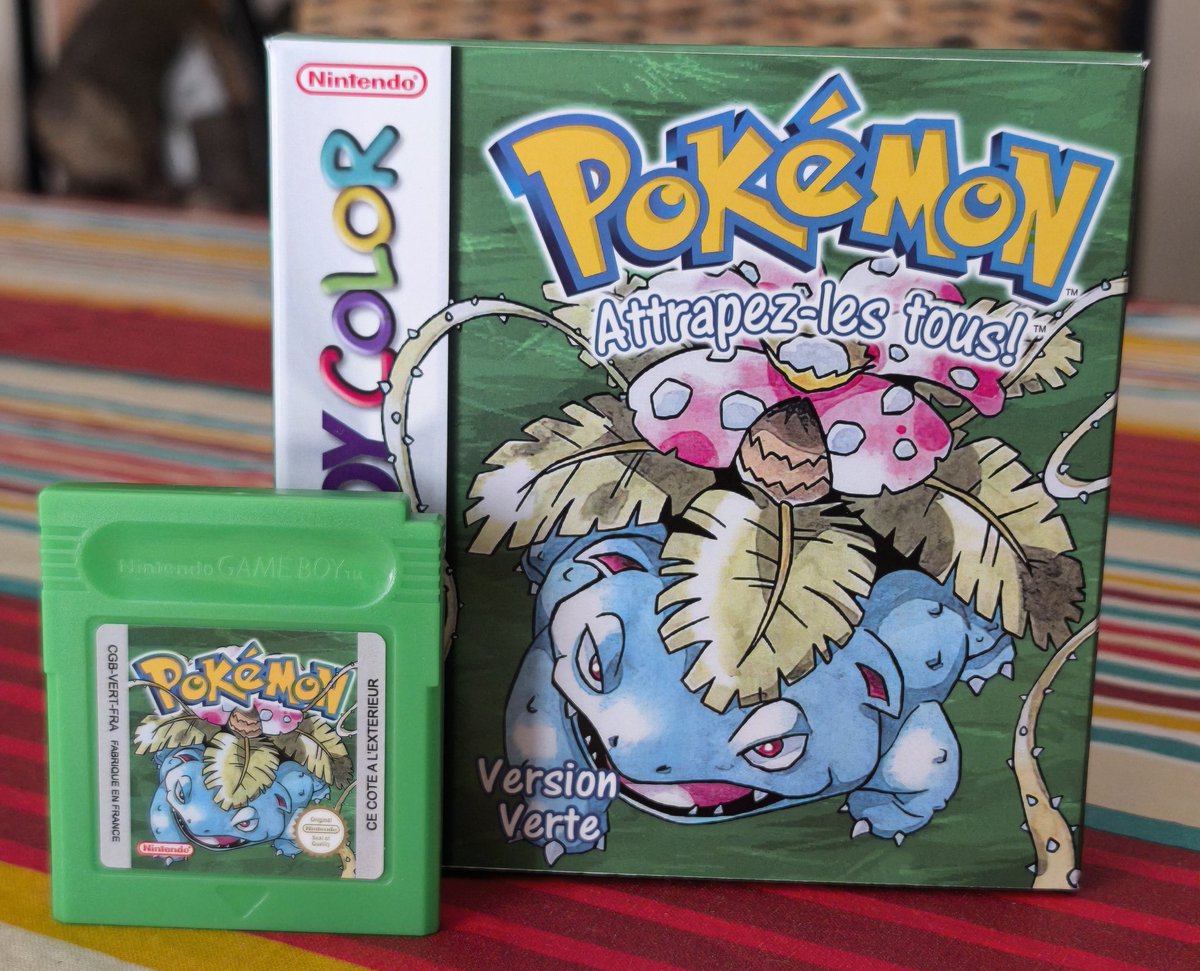 _Binc's tweet image. Parce que c&apos;est toujours mieux de voir le rendu en vrai, voici à quoi ressemble #PokemonVersionVerte Color !